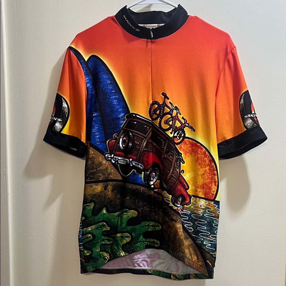 SUGOI VTG (Biking Top) Woody Wagon in very good condition (L)